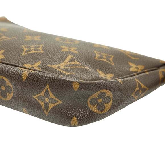 LOUIS VUITTON Brown Monogram Leather Pochette Shoulder Bag - Picture 4 of 11